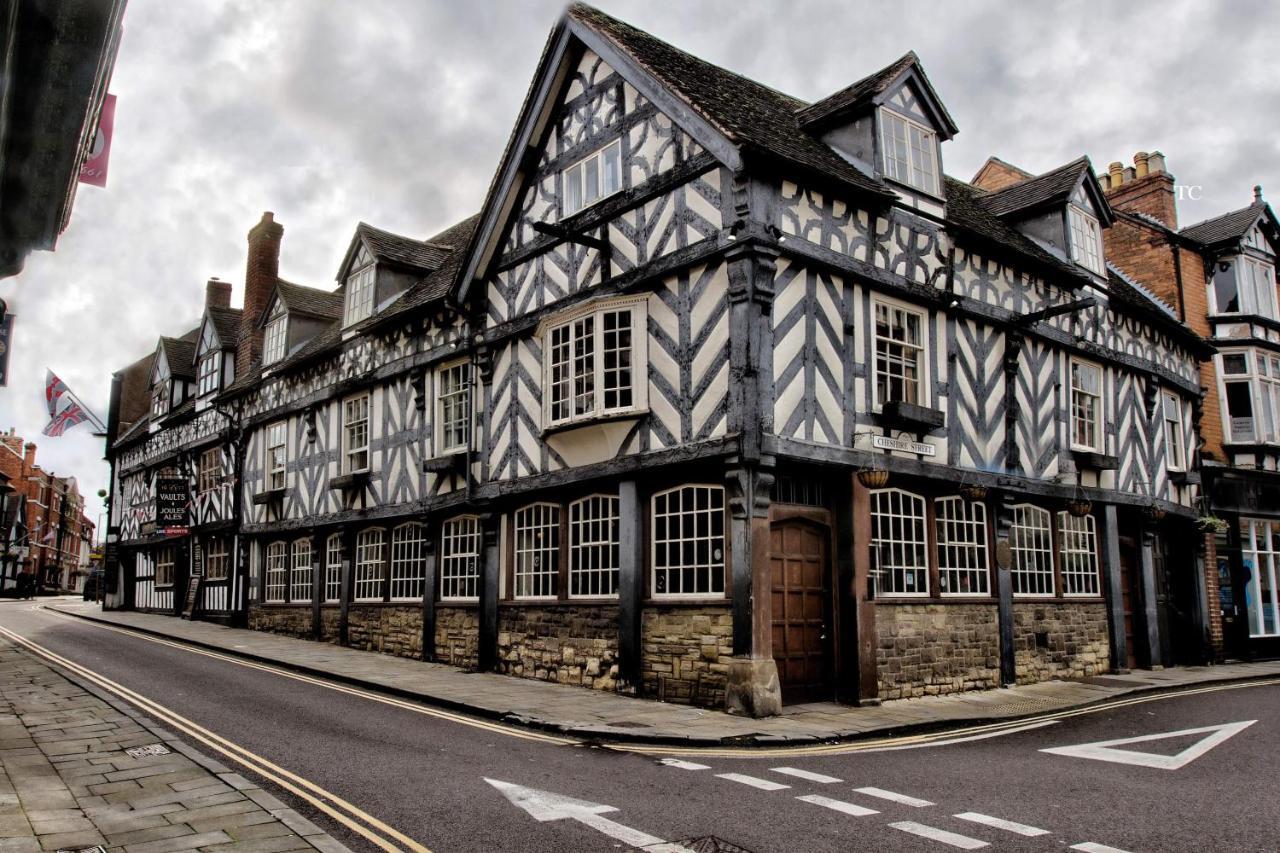 Tudor House Hotel Market Drayton Bagian luar foto